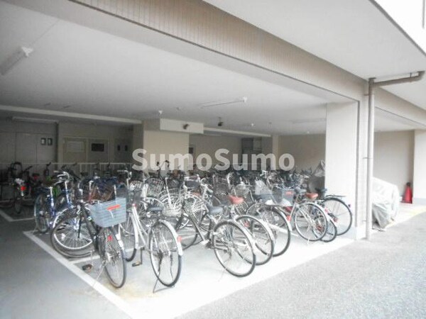 建物設備(落ち着いた雰囲気の外観です)