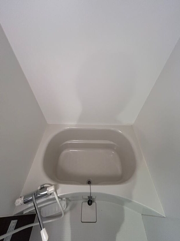 物件内観写真17　(コンパクトで使いやすいお風呂です)