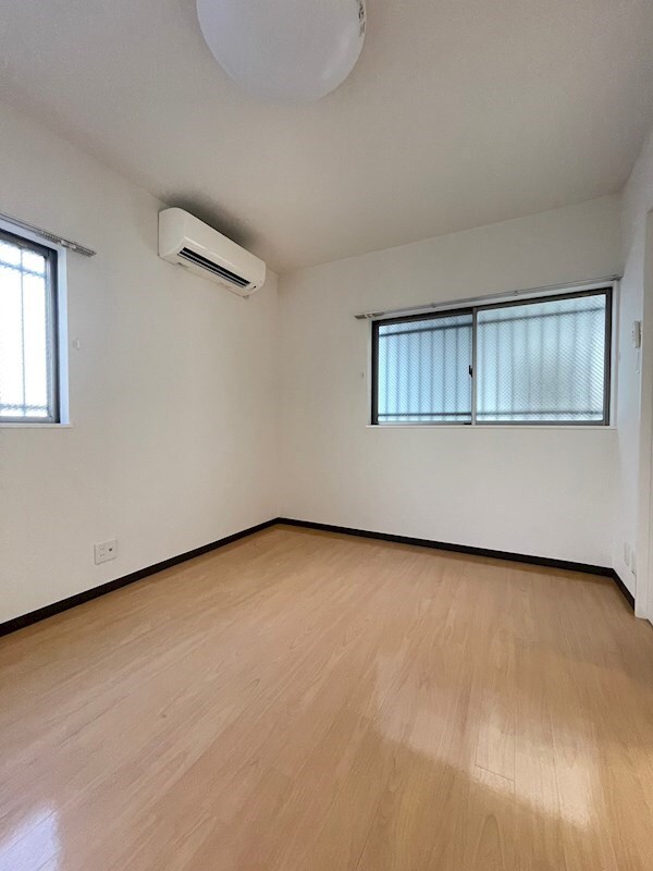 物件内観写真6　(寝室です)