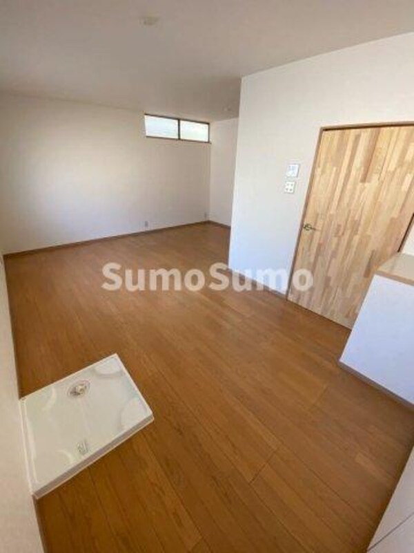 居室(使いやすいリビングです)