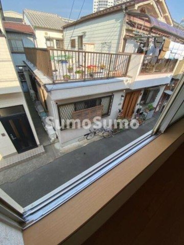 バルコニー(落ち着いた時間を過ごせるバルコニーです)