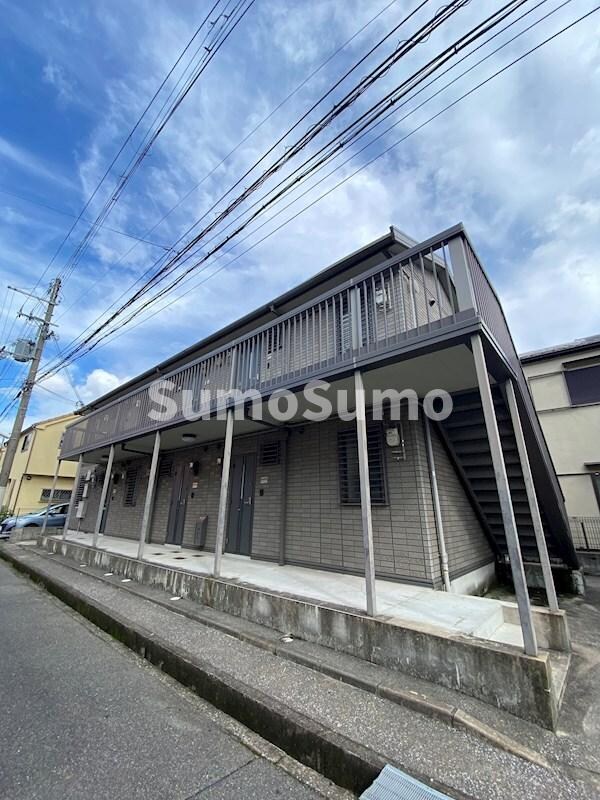 物件外観写真1　(おしゃれな外観です)