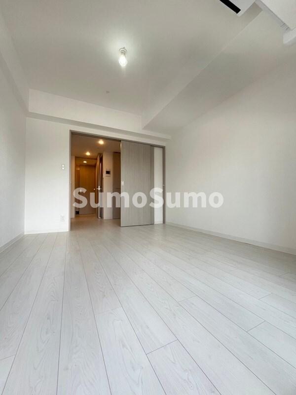 物件外観写真5　(ゆとりのあるロビーです)