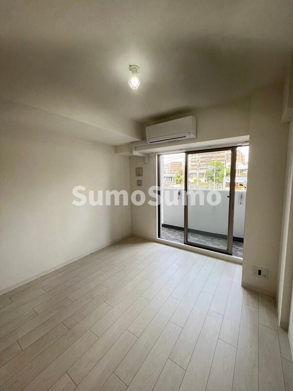 物件内観写真18　(居間です)