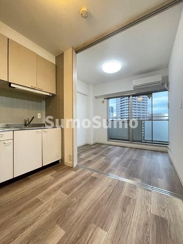 物件内観写真5　(ゆったり過ごせるリビングです)