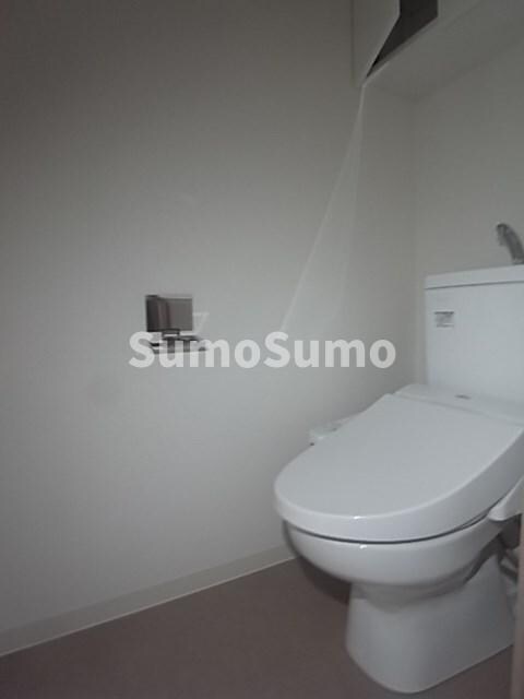 物件内観写真25　(コンパクトで使いやすいトイレです)