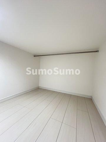 物件内観写真6　(使い勝手のいい寝室です)