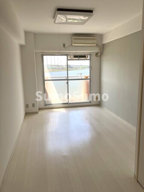 物件内観写真8　(エアコン１台付です )