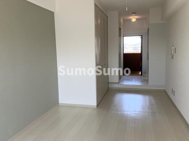 物件内観写真9　( )