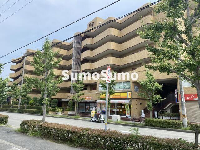 物件外観写真6　(建物外観を気になさる方へ、見た目の良い物件です)