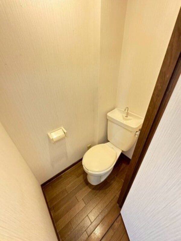 トイレ(トイレです)