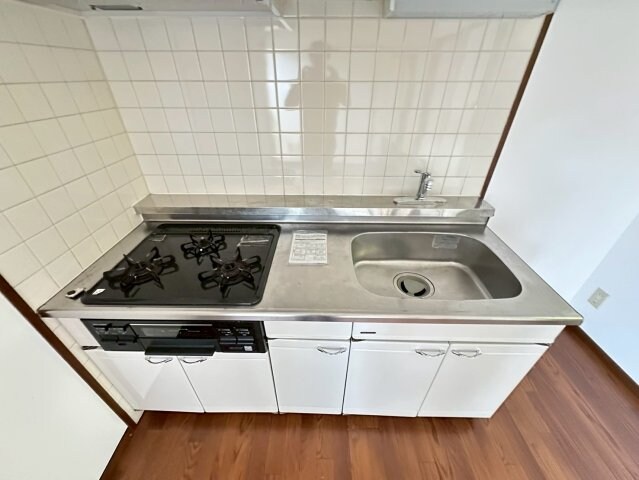 物件内観写真13　(きれいなキッチンです)