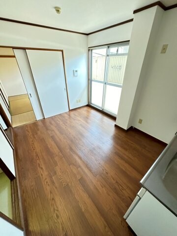 物件内観写真14　(居間です)