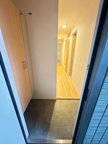 物件内観写真15　(きれいな玄関です)