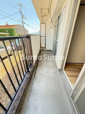 物件内観写真10　(バルコニー付きです)