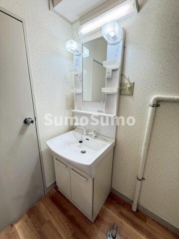 物件内観写真13　(スペースが確保できる洗面所です)