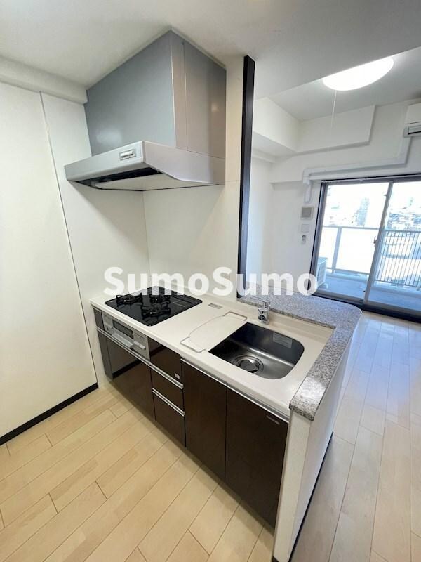 物件内観写真5　(きれいなキッチンです)