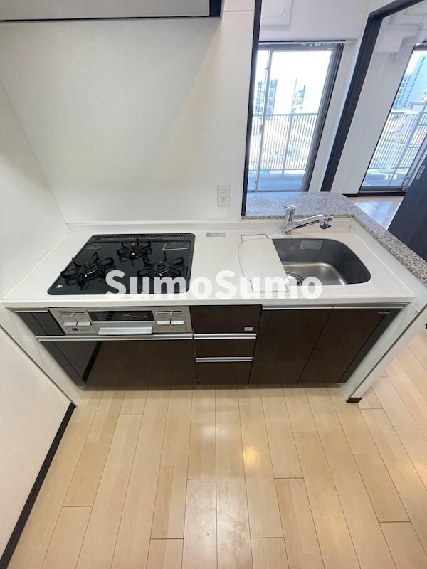 物件内観写真17　(キッチンでお料理をお楽しみください)