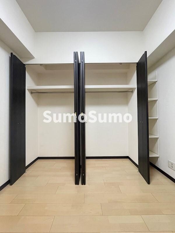 物件内観写真27　(ちょっとした収納スペースも充実しています)