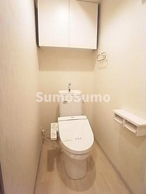 物件内観写真12　(シンプルで使いやすいトイレです)