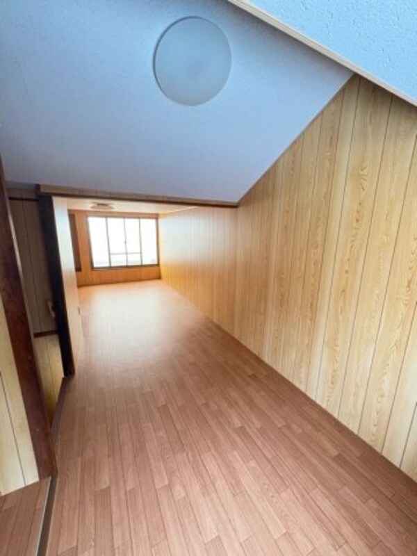寝室(使い勝手のいい寝室です)