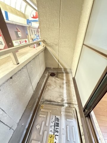 物件内観写真20　(広々としたバルコニーです)