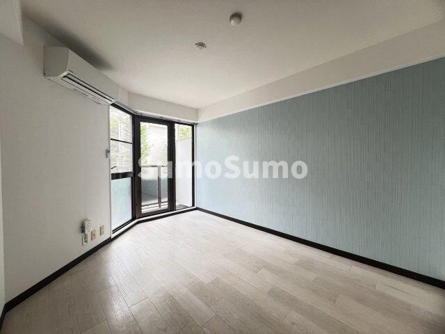 物件内観写真11　(ゆったり過ごせる居間です)