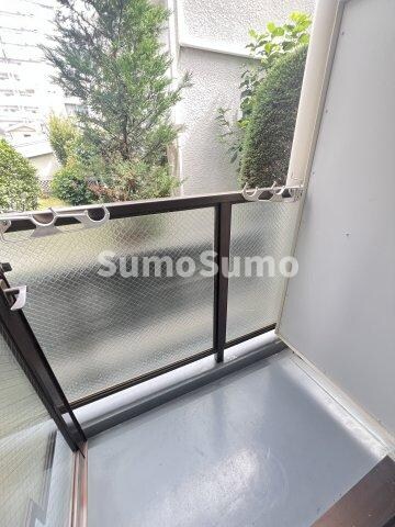 物件内観写真15　(広々としたバルコニーです)