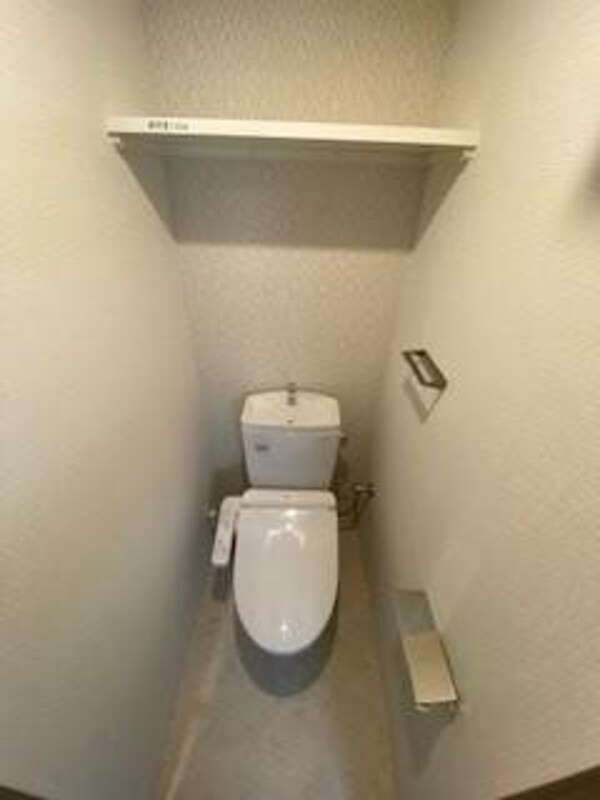 トイレ(シンプルで使いやすいトイレです)