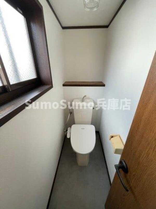 トイレ(トイレです)