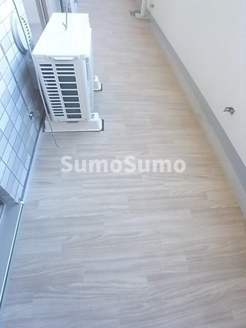 物件内観写真12　(バルコニー付きです)