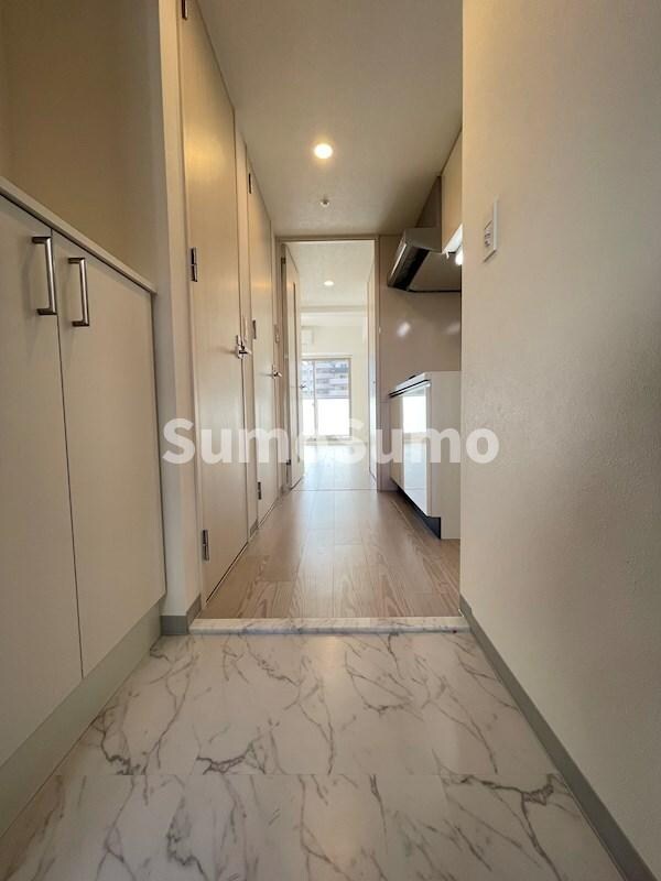 物件内観写真5　(毎日通る玄関はこちらです)