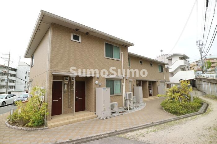 物件外観写真1　(外はこのようになっています)