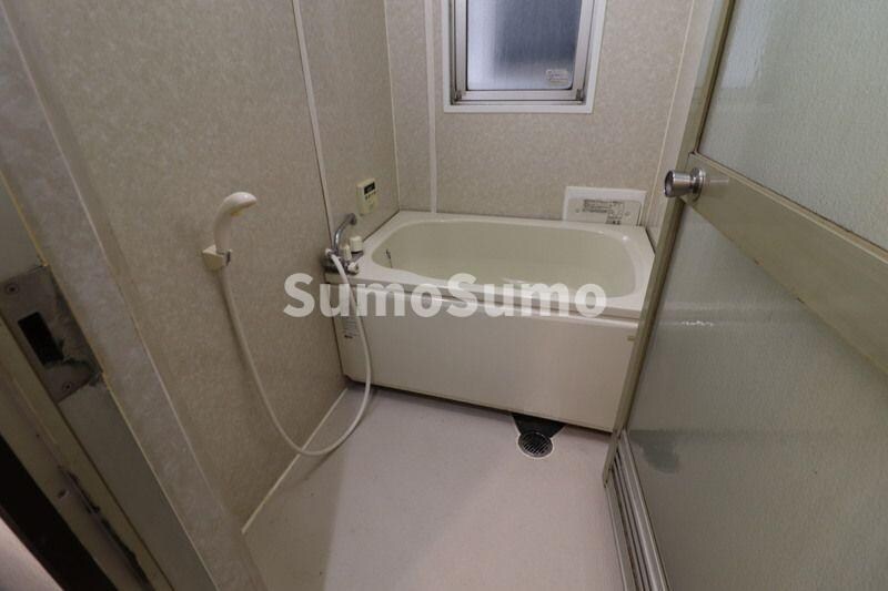 物件内観写真8　(お風呂です)