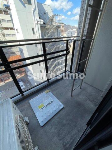 物件内観写真7　(バルコニー付きです)