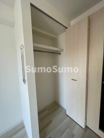 物件内観写真10　(収納スペース豊富です)