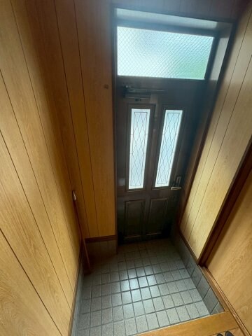 物件内観写真3　(シンプルで使いやすい玄関です)