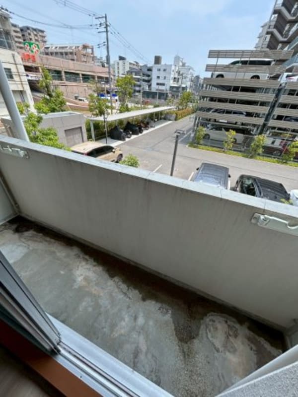 バルコニー(広々としたバルコニーです)