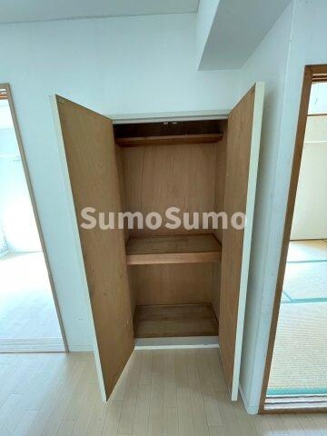 物件内観写真20　(専用の収納スペースです)