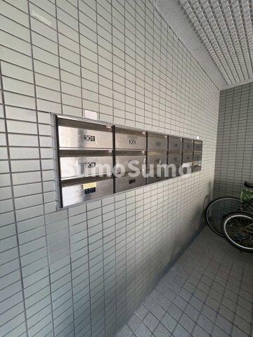 物件外観写真2　(毎日通るエントランスはこのようになっています)