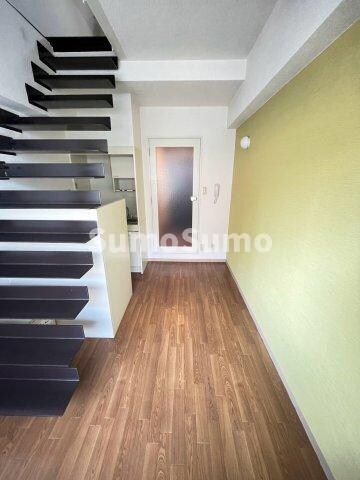 物件内観写真5　(使いやすい居間です)