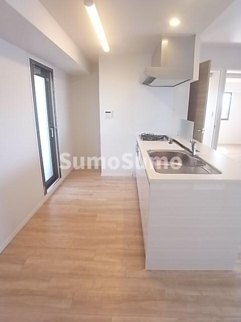 物件内観写真19　(ゆったり過ごせる居間です)