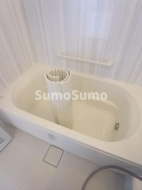 物件内観写真26　(日々の疲れを癒すお風呂付です)