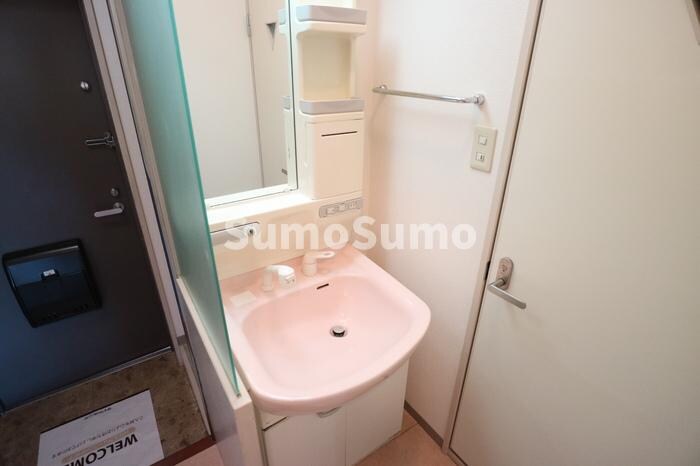 物件内観写真7　(使いやすい洗面所です)