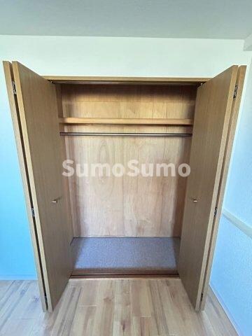 物件内観写真13　(たっぷりとした収納スペースです)