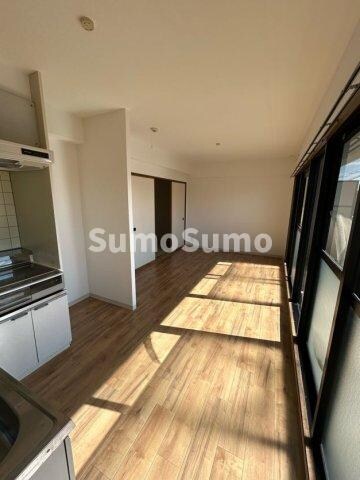 物件内観写真21　(リビングです)