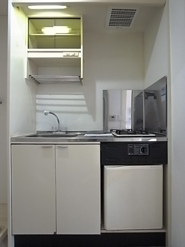 キッチン(キッチンでお料理をお楽しみください)