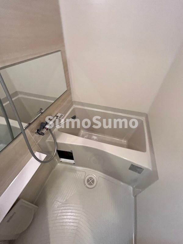 物件内観写真8　(ゆったり過ごせるお風呂です)