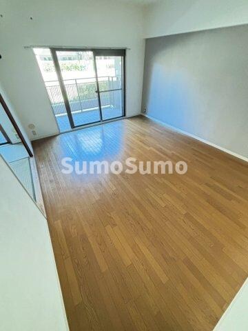 物件内観写真19　(使いやすいリビングです)