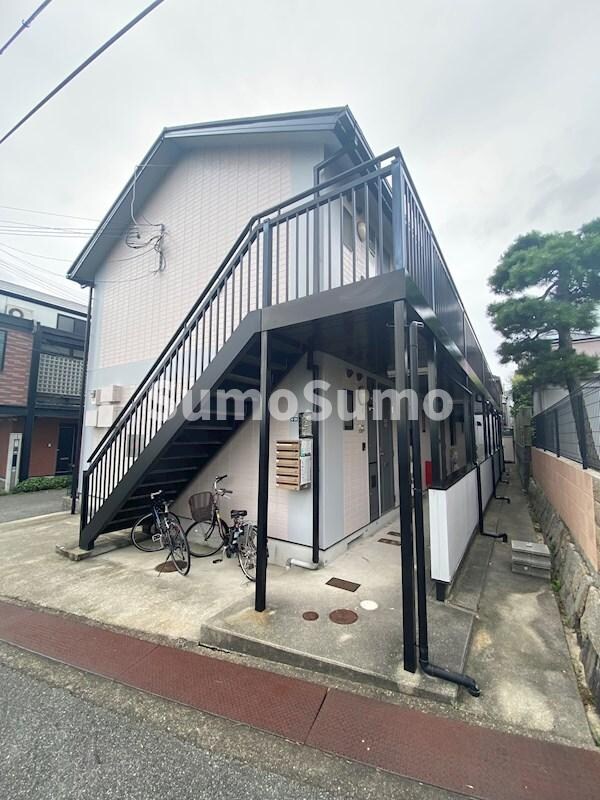 物件外観写真2　(建物外観を気になさる方へ、見た目の良い物件です)